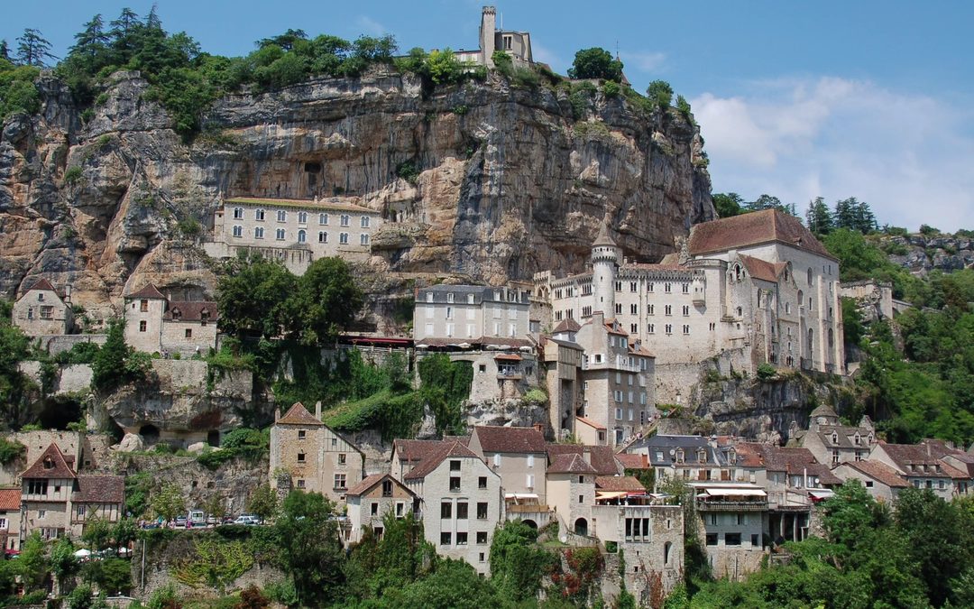 Rocamadour: la villa colgada entre la roca y el cielo