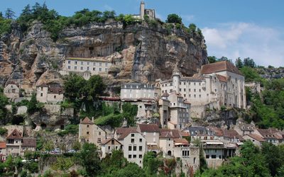 Rocamadour: la villa colgada entre la roca y el cielo